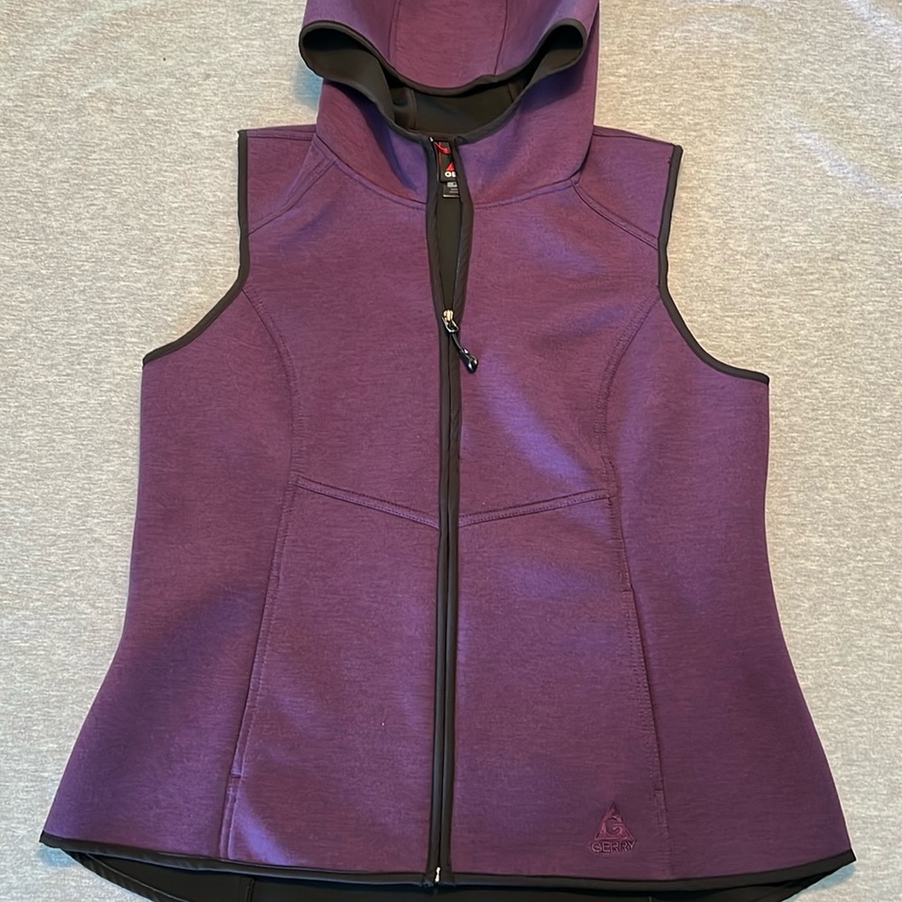 *NWOT* Gerry Neoprene Ski Vest w/ Hood